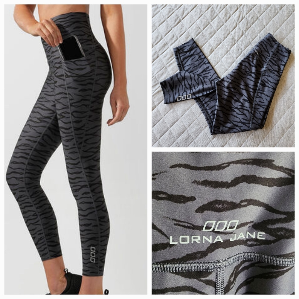 Lorna Jane Zebra Ankle Biter Tight Size XS